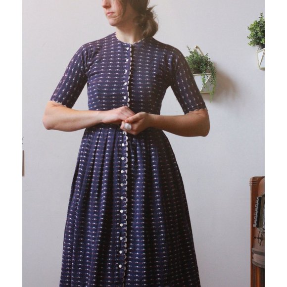 Vintage 1940’s Dress White Heart Swiss Sz Small Swiss-ette by Serbin - Picture 2 of 9